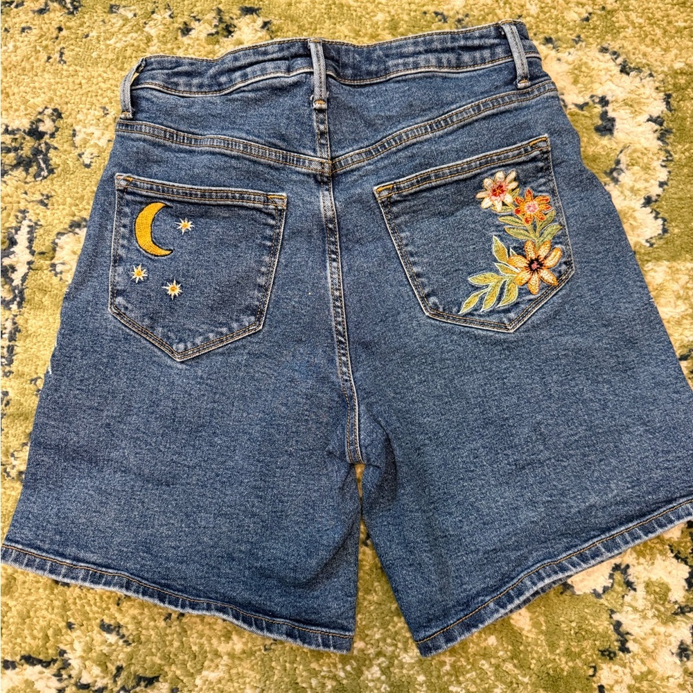 DRIFTWOOD Aria Blue Jean Shorts with Colorful Embroidery - Picture 3 of 3